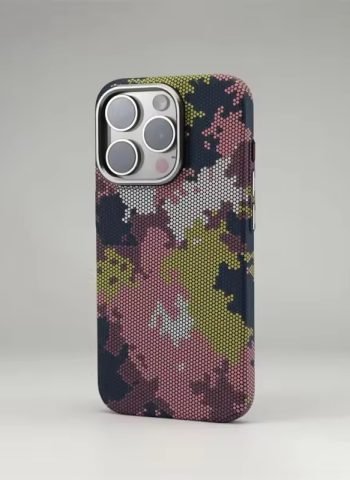 The Cover-e-Azam Sparking Colors Graffiti iPhone Case